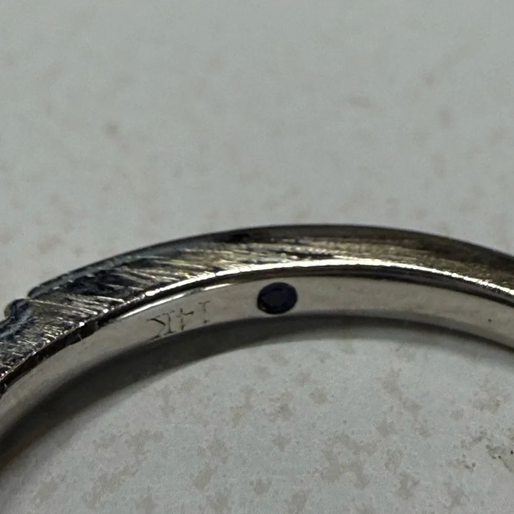 14k Vera Wang Women's Ring - Picture 4 of 6